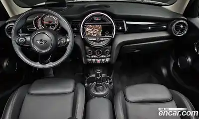 Mini Cooper 2020 1.5 гидро в Москве № 1548100, миниатюра 11