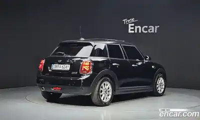 Mini Cooper 2021 1.5 гидро в Москве № 1548337, миниатюра 2
