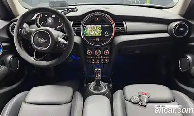 Mini Cooper 2021 1.5 гидро в Москве № 1548337, миниатюра 10