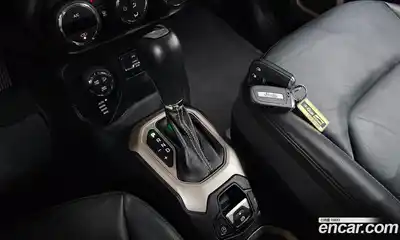 Jeep Renegade 2015 2.0 гидро в Москве № 1549775, миниатюра 11