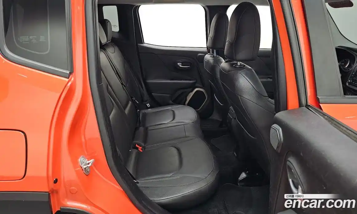 Jeep Renegade 2015 2.0 гидро в Москве № 1549775, фото 15