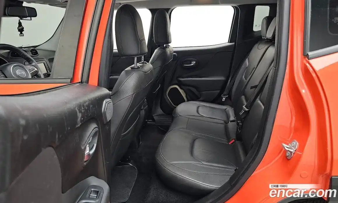 Jeep Renegade 2015 2.0 гидро в Москве № 1549775, фото 17