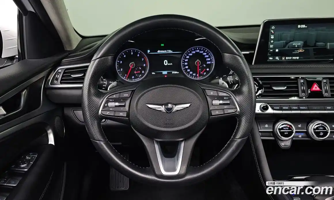 Genesis G70 2018 2.0 гидро в Москве № 1611906, фото 19