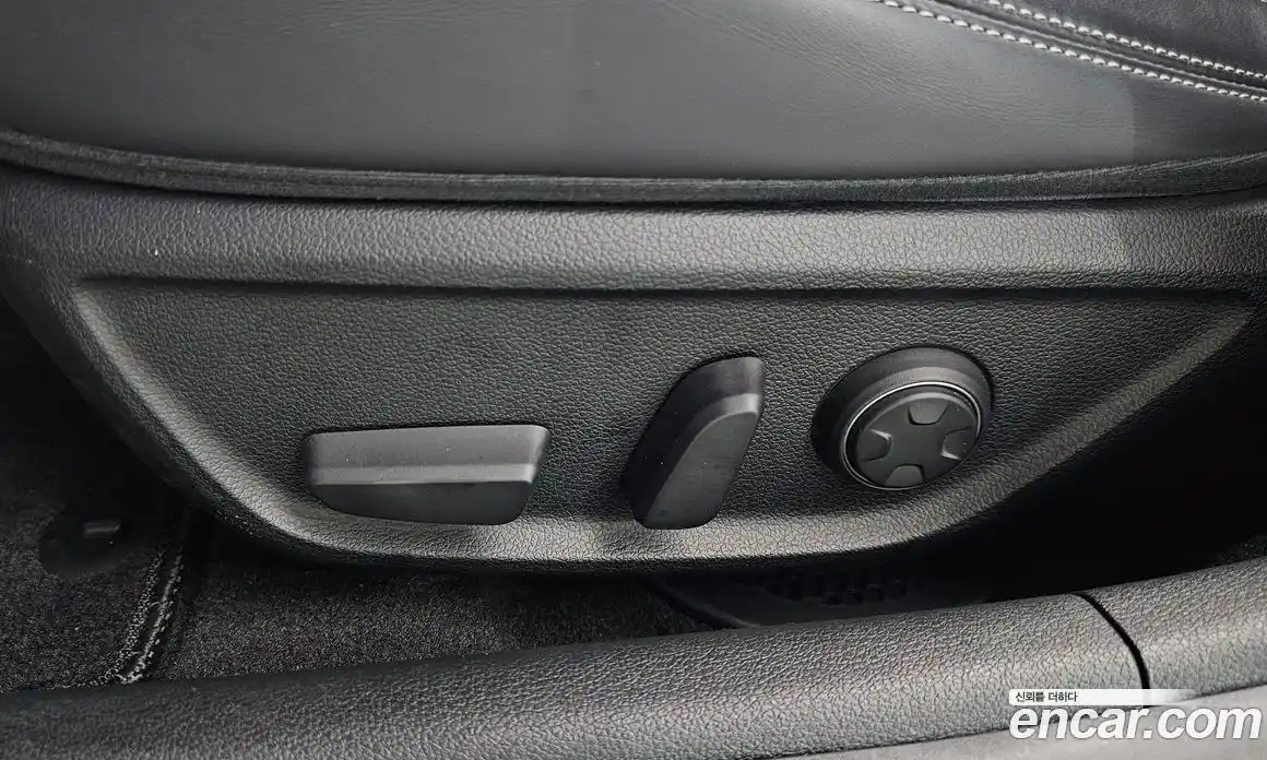 Genesis G70 2018 2.0 гидро в Москве № 1611906, фото 33