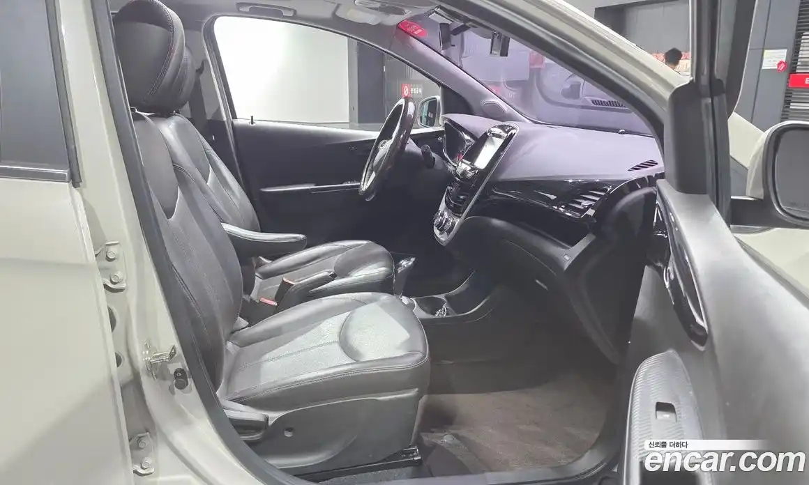 Chevrolet Spark 2016 1.0 гидро в Москве № 1613738, фото 17