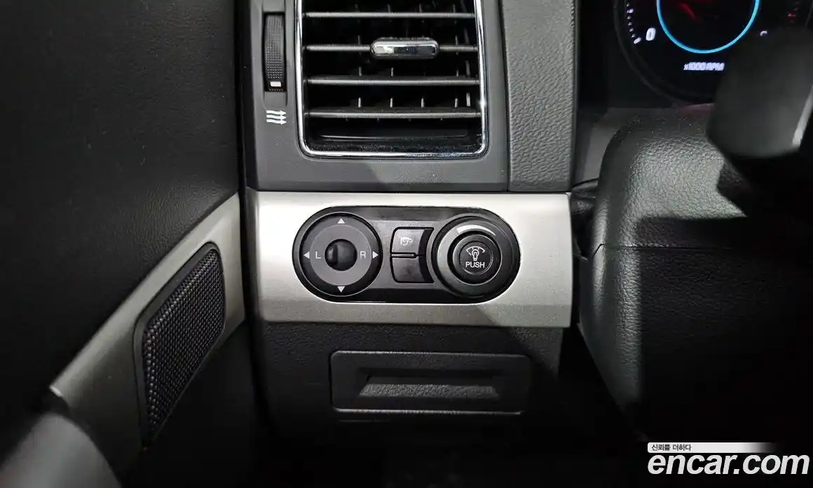Chevrolet Captiva 2014 2.0 гидро в Москве № 1614768, фото 25
