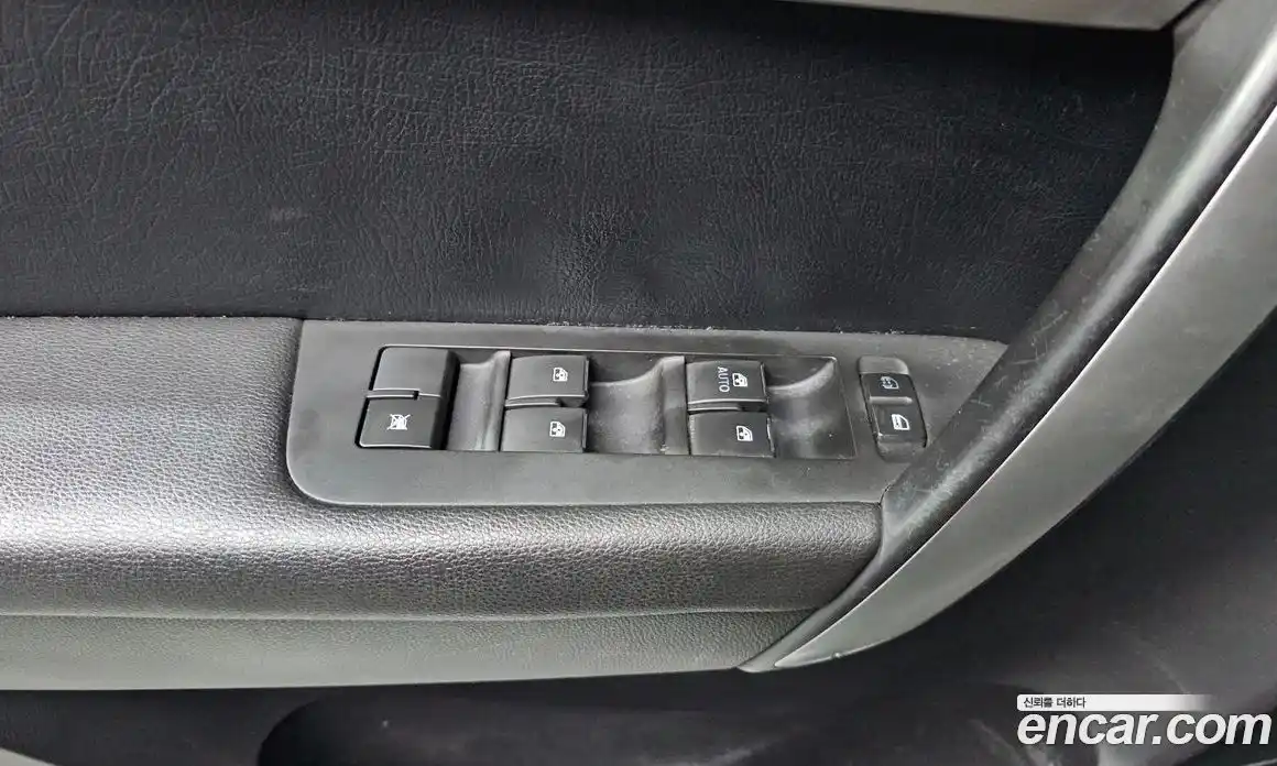 Chevrolet Captiva 2014 2.0 гидро в Москве № 1614768, фото 28