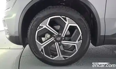 Renault QM6 2024 2.0 гидро в Москве № 1615091, миниатюра 4