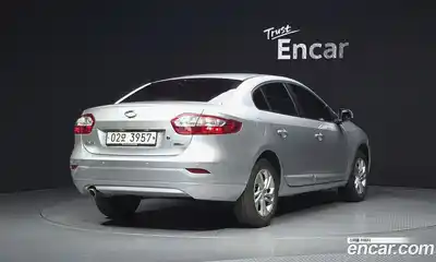 Renault SM3 2018 1.6 гидро в Москве № 1615119, миниатюра 2