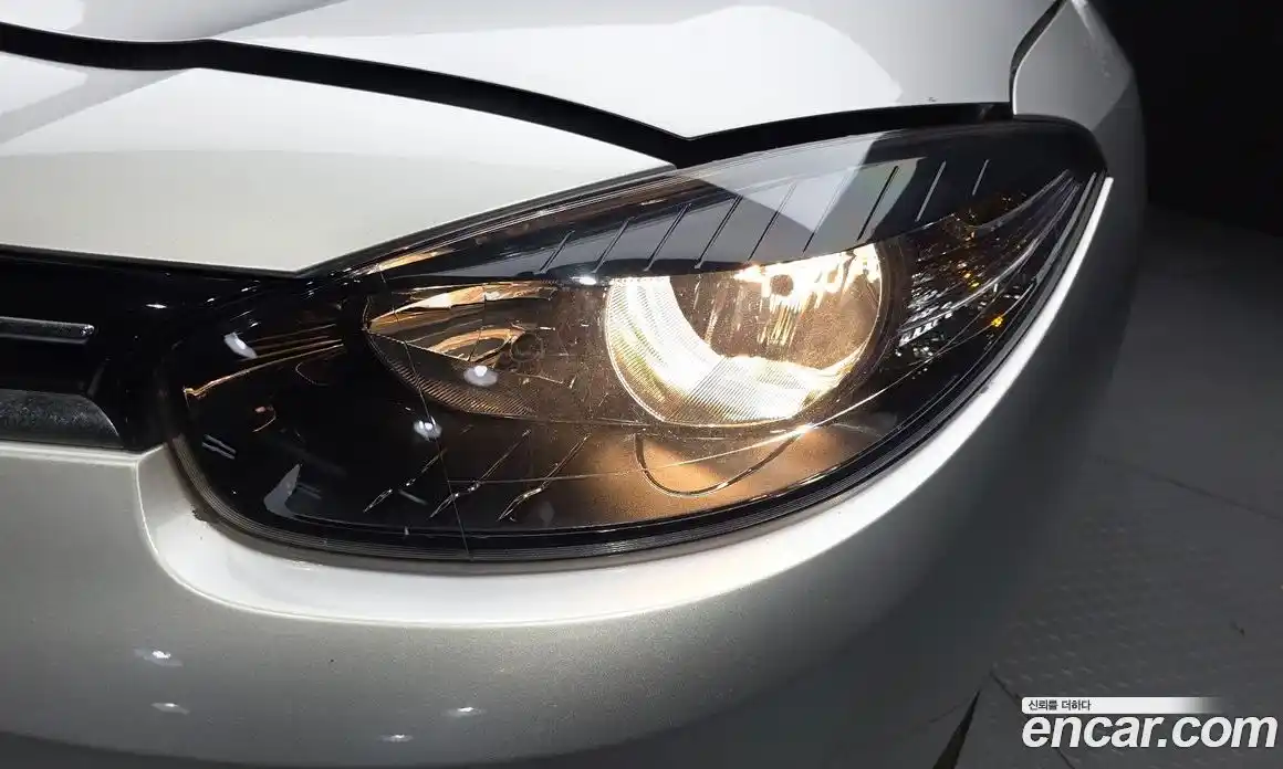 Renault SM3 2018 1.6 гидро в Москве № 1615119, фото 8