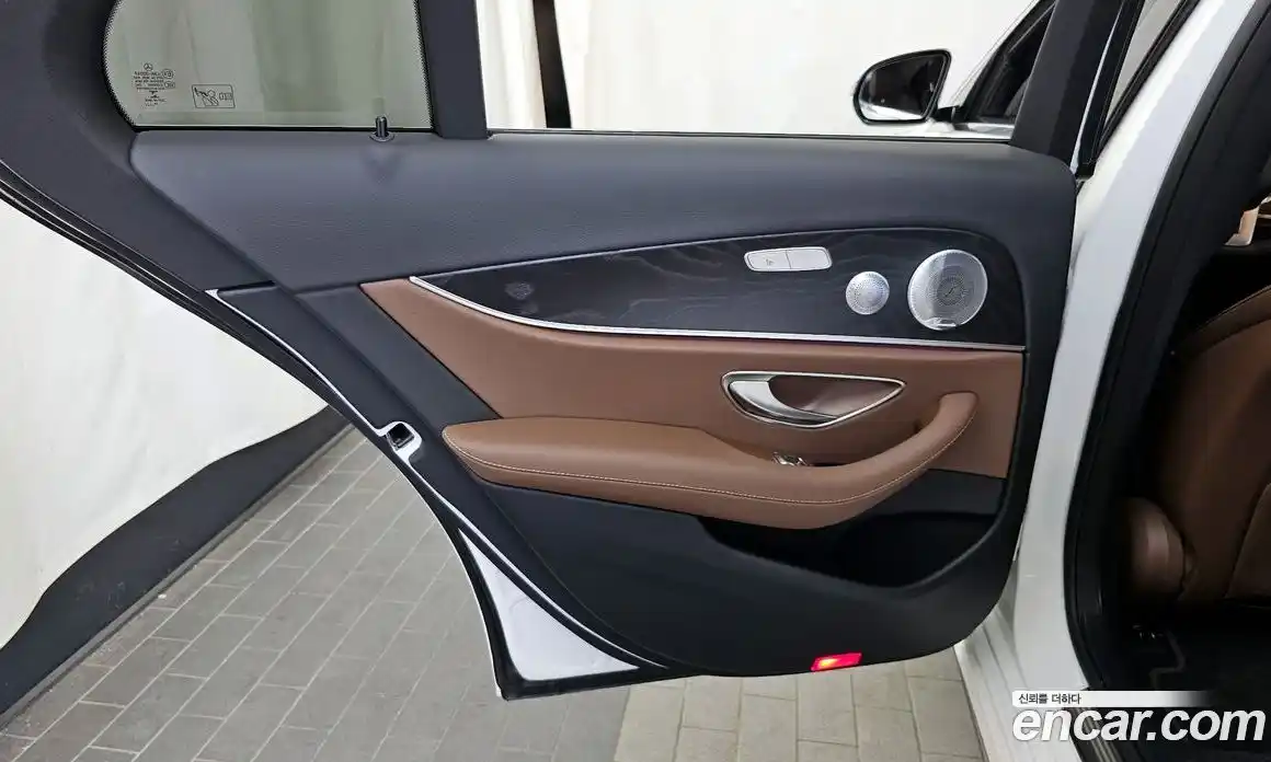 Mercedes-Benz E-Class 2020 2.0 гидро в Москве № 1617105, фото 15