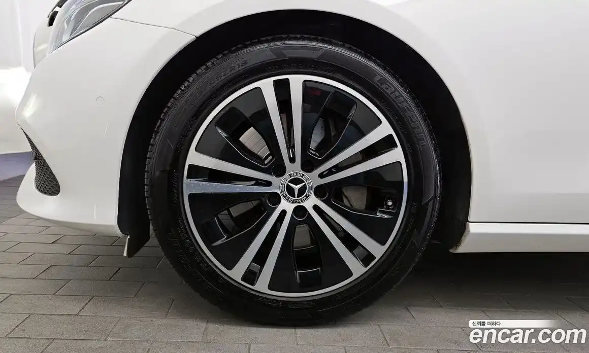 Mercedes-Benz E-Class 2020 2.0 гидро в Москве № 1617105, фото 5