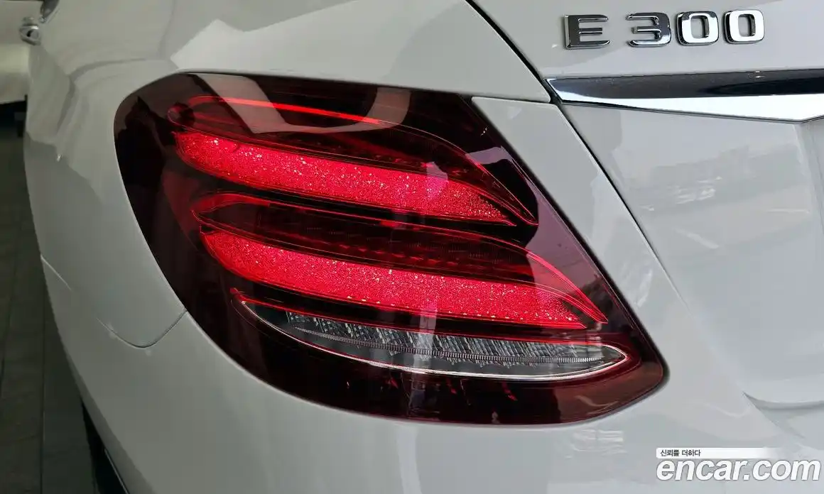 Mercedes-Benz E-Class 2020 2.0 гидро в Москве № 1617105, фото 9