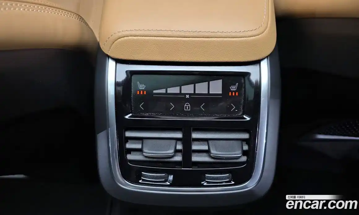 Volvo V60 2023 2.0 гидро в Москве № 1618495, фото 25