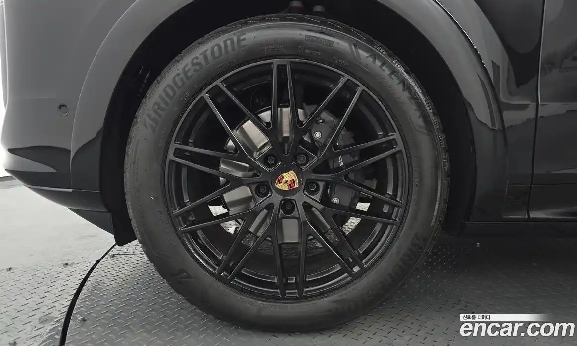Porsche Cayenne 2025 3.0 гидро в Москве № 1618869, фото 4