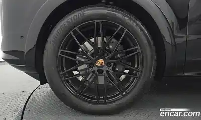 Porsche Cayenne 2025 3.0 гидро в Москве № 1618869, миниатюра 4