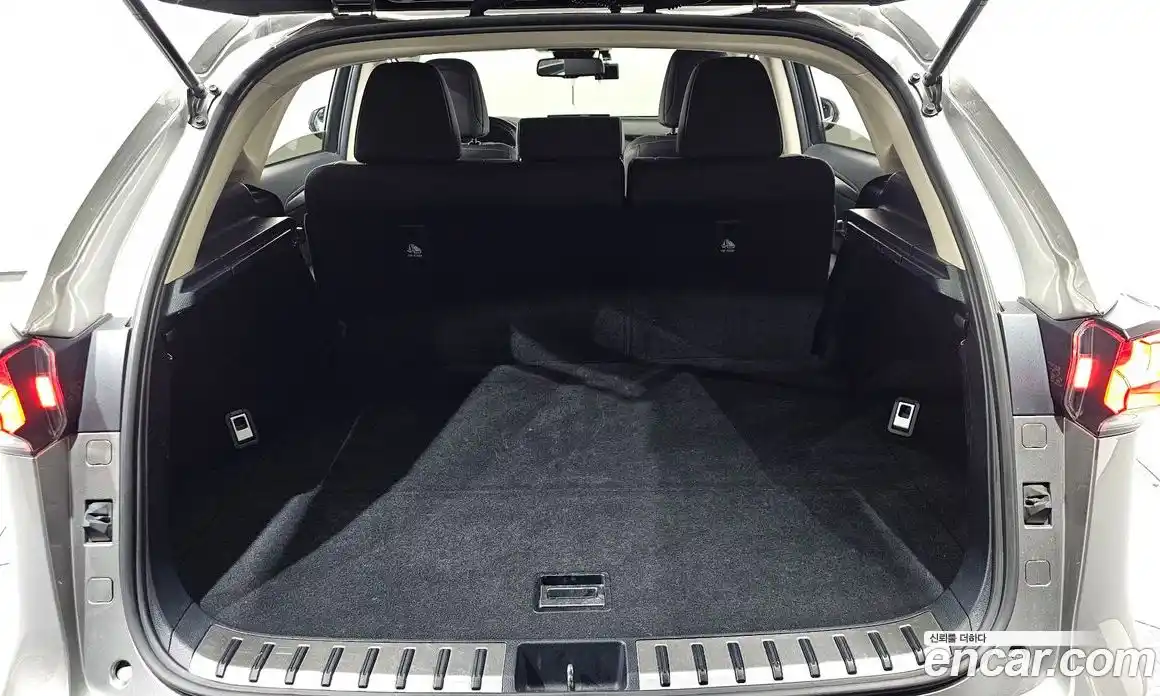Lexus NX 2018 2.5 гидро в Москве № 1622832, фото 26