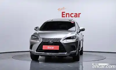 Lexus NX 2018 2.5 гидро в Москве № 1622832, миниатюра 3