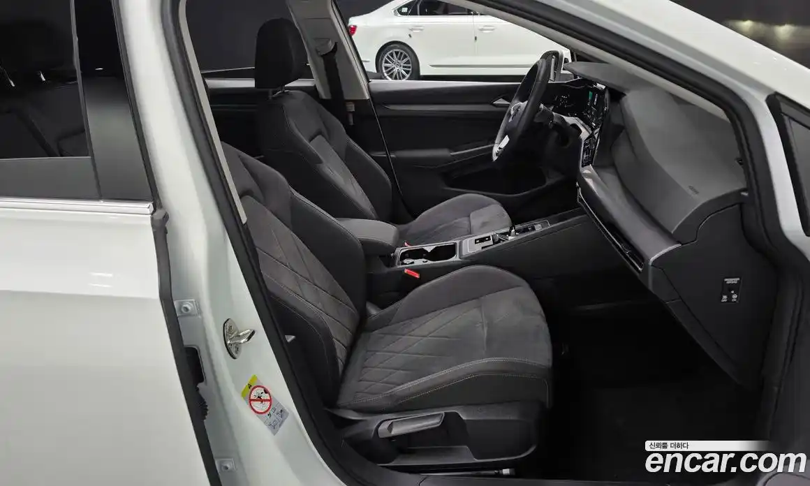 Volkswagen Golf 2022 2.0 гидро в Москве № 1623073, фото 16