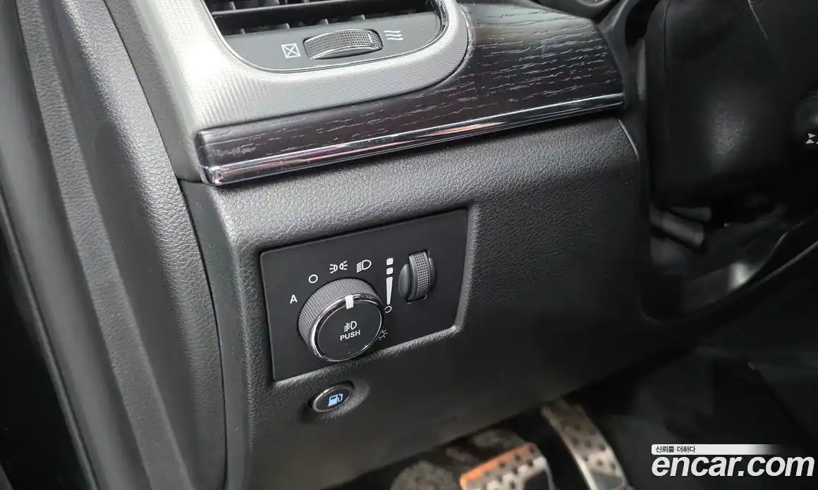 Jeep Cherokee 2019 3.6 гидро в Москве № 1624114, фото 22