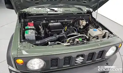 Suzuki Jimny 2022 1.5 гидро в Москве № 1626137, миниатюра 6
