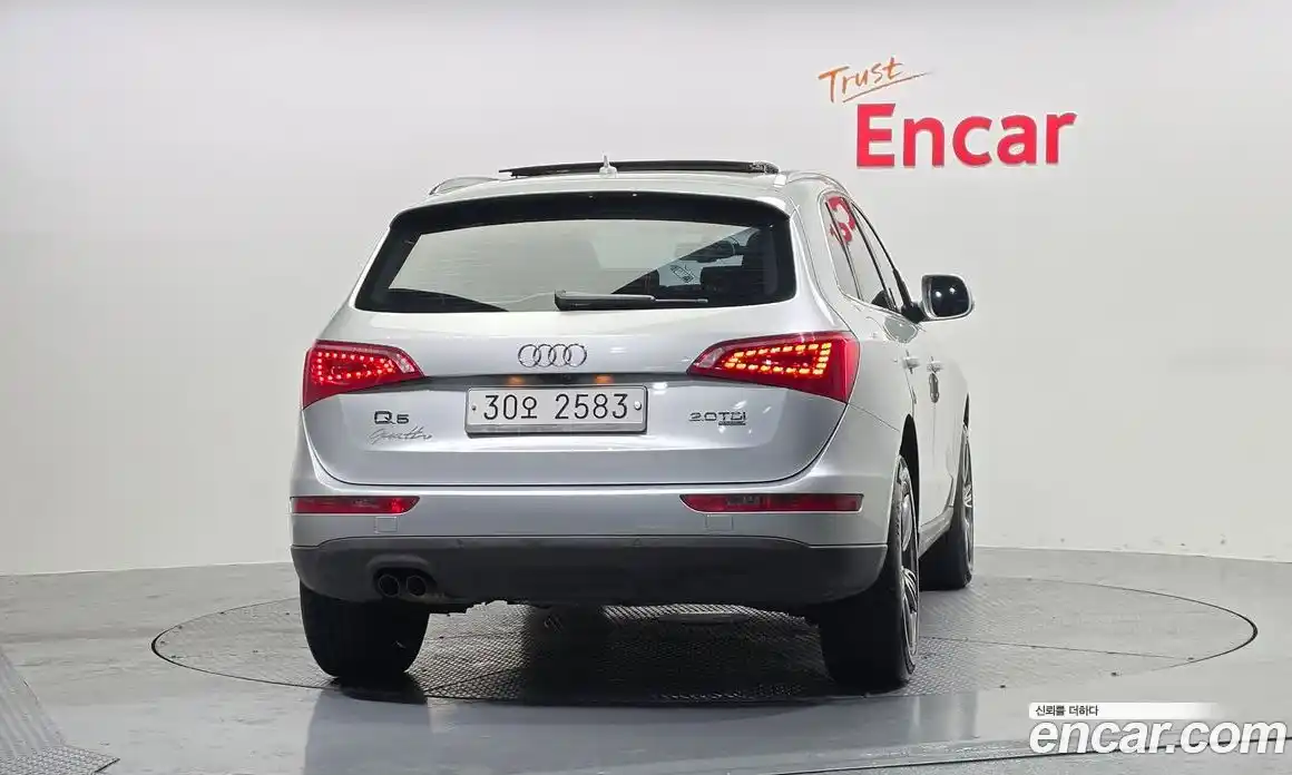 Audi Q5 2011 2.0 гидро в Москве № 163773, фото 4