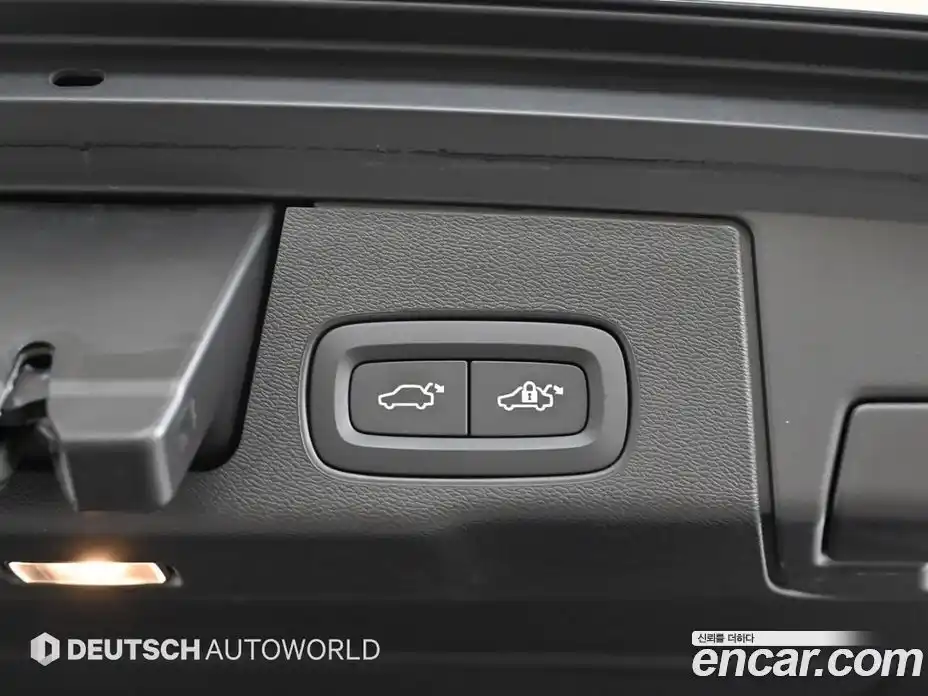 Volvo XC60 2023 2.0 гидро в Москве № 164299, фото 20