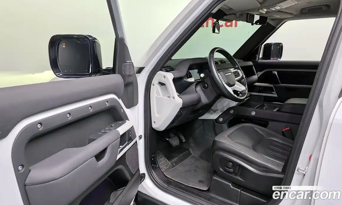 Land Rover Defender 2020 2.0 гидро в Москве № 166179, фото 11