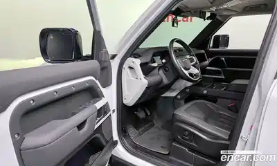 Land Rover Defender 2020 2.0 гидро в Москве № 166179, миниатюра 11