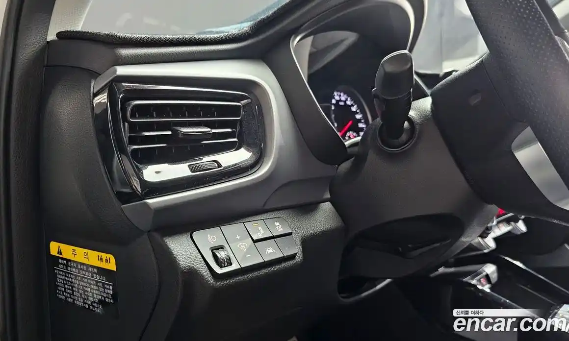 Kia Stonic 2019 1.4 гидро в Москве № 1684959, фото 21