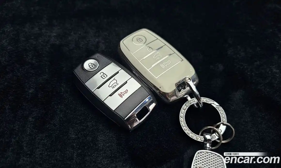 Kia Stonic 2019 1.4 гидро в Москве № 1684959, фото 24