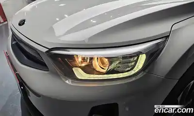 Kia Stonic 2019 1.4 гидро в Москве № 1684959, миниатюра 8