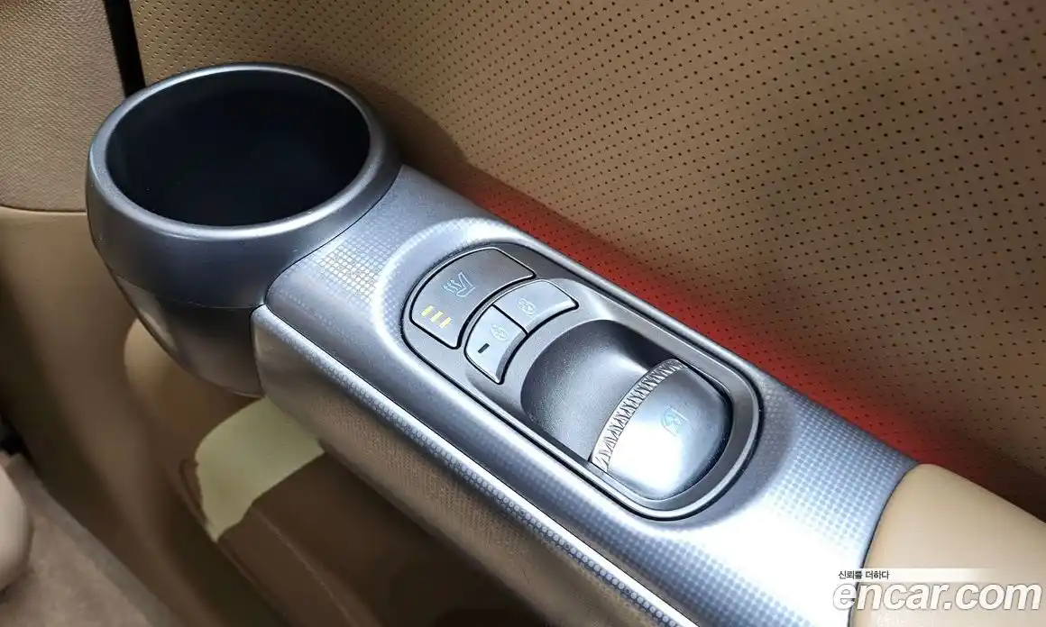 Genesis GV60 2022 0.1 гидро в Москве № 1685356, фото 23