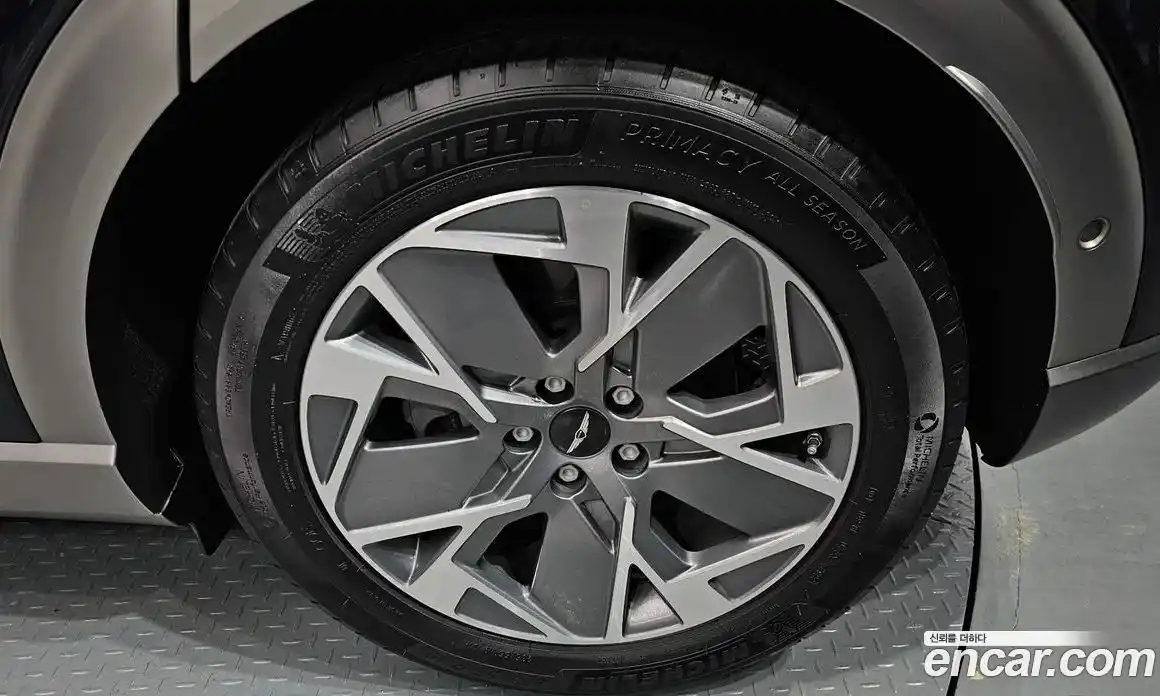 Genesis GV60 2022 0.1 гидро в Москве № 1685356, фото 7