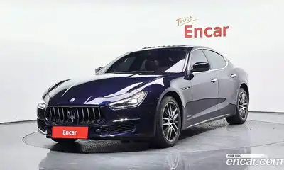 Maserati Ghibli