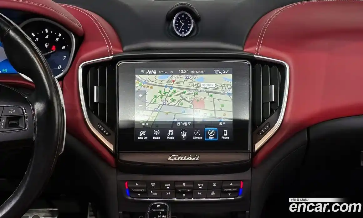 Maserati Ghibli 2019 3.0 гидро, фото 23