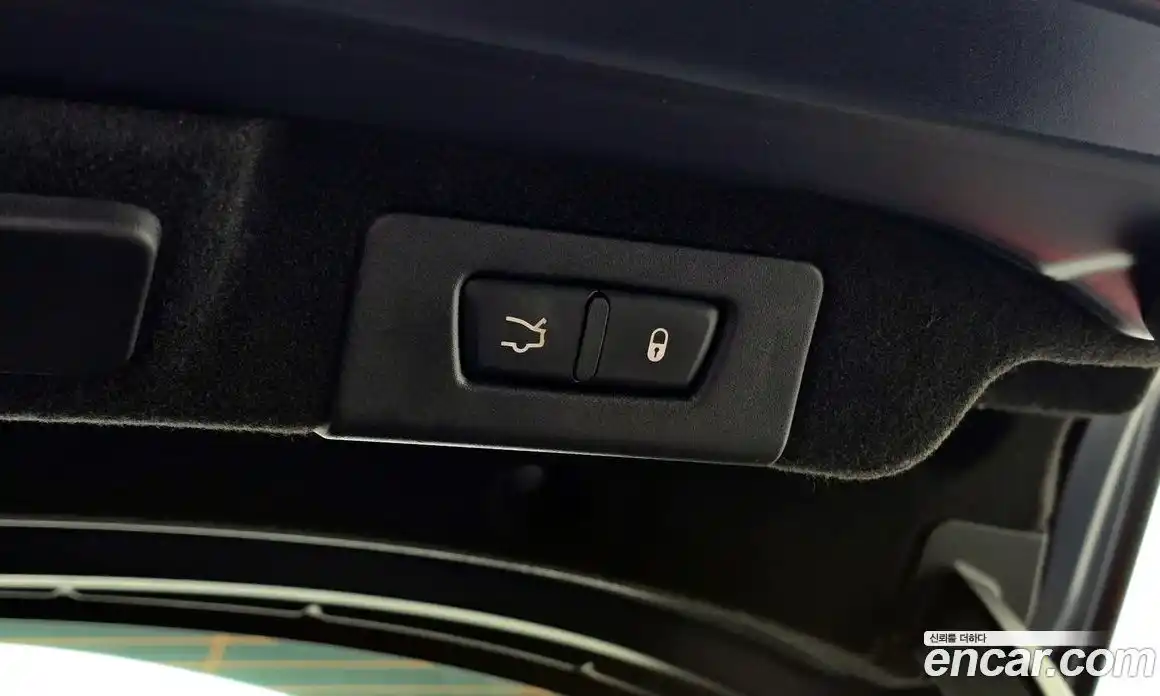 Maserati Ghibli 2019 3.0 гидро, фото 26
