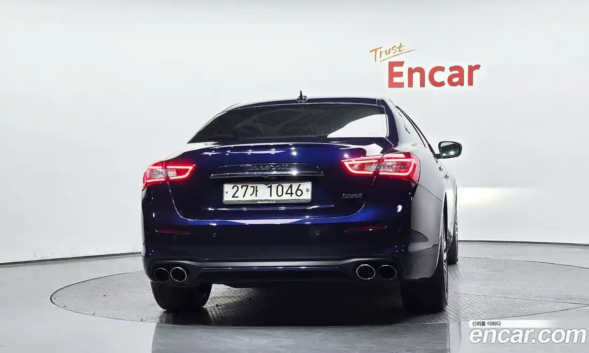 Maserati Ghibli 2019 3.0 гидро, фото 4