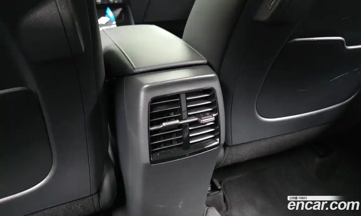 Kia Niro 2024 1.6 гидро в Москве № 1758538, фото 25