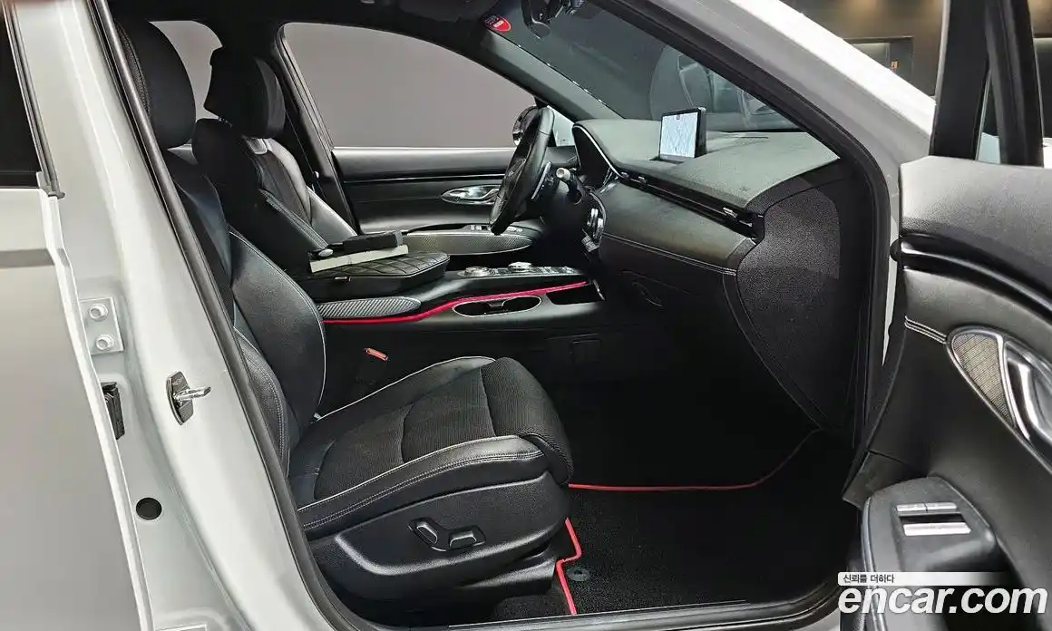 Genesis GV70 2021 2.5 гидро в Москве, фото 16