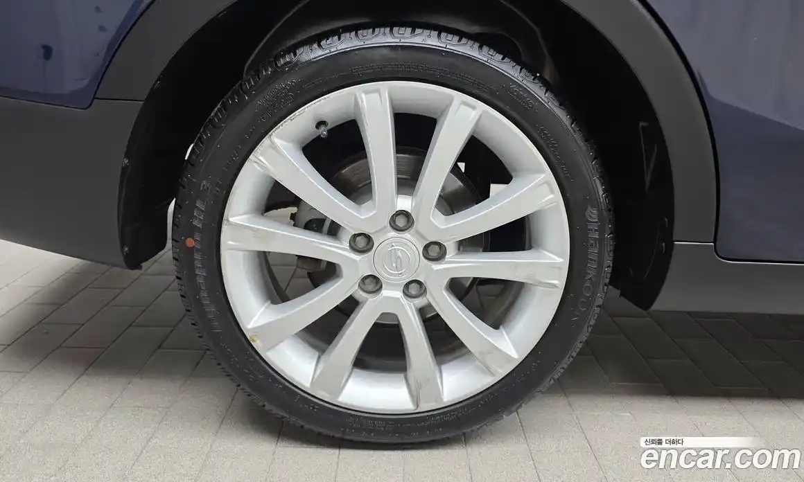 SsangYong TIBOLI 2016 1.6 гидро в Москве № 1759039, фото 5