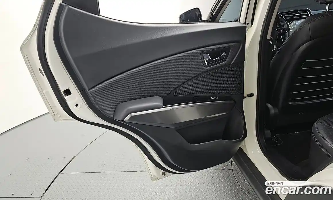 SsangYong TIBOLI 2019 1.5 гидро в Москве № 1759256, фото 15