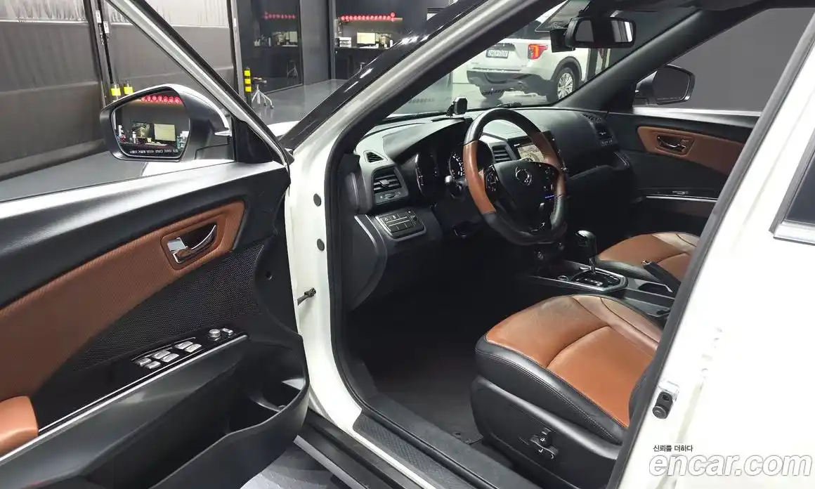SsangYong TIBOLI 2018 1.6 гидро в Москве № 1759307, фото 13