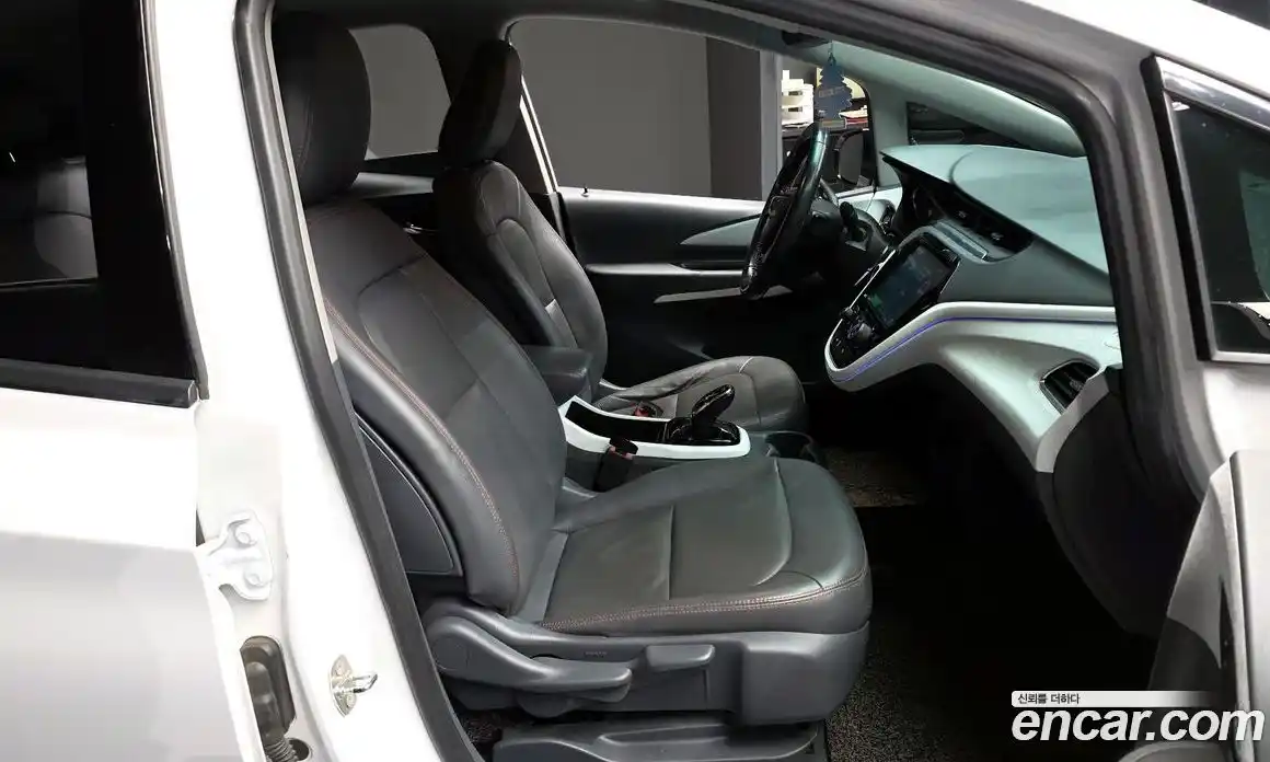 Chevrolet Bolt EV 2018 0.2 гидро в Москве № 1760727, фото 17