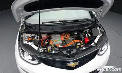 Chevrolet Bolt EV 2018 0.2 гидро в Москве № 1760727, миниатюра 6