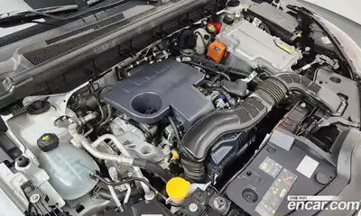 Renault Arkana 2024 1.6 гидро в Москве № 1761053, миниатюра 6