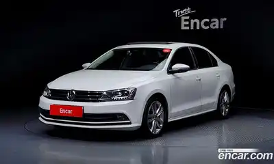 Volkswagen Jetta, 2015