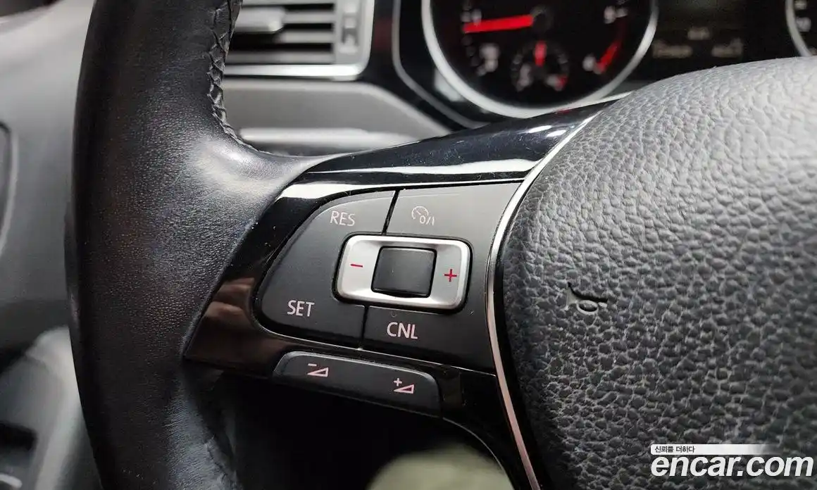 Volkswagen Jetta 2015 2.0 гидро в Москве № 176974, фото 18