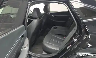Hyundai Sonata 2023 2.0 гидро в Москве № 1830781, миниатюра 11