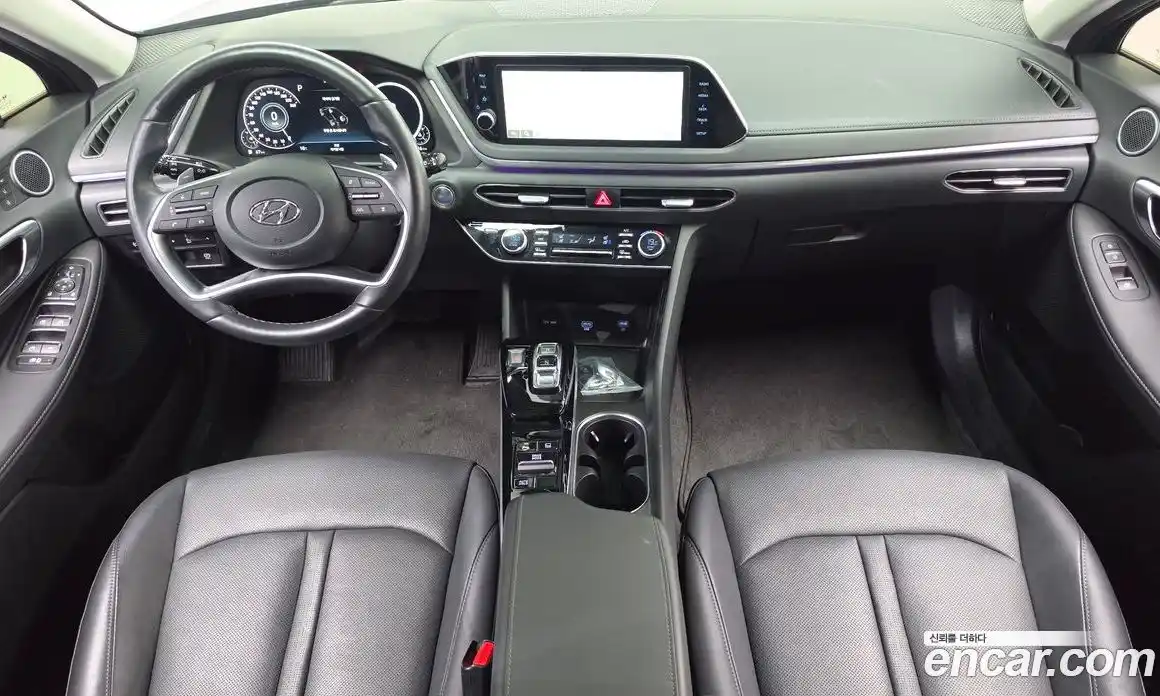 Hyundai Sonata 2023 2.0 гидро в Москве № 1830781, фото 7